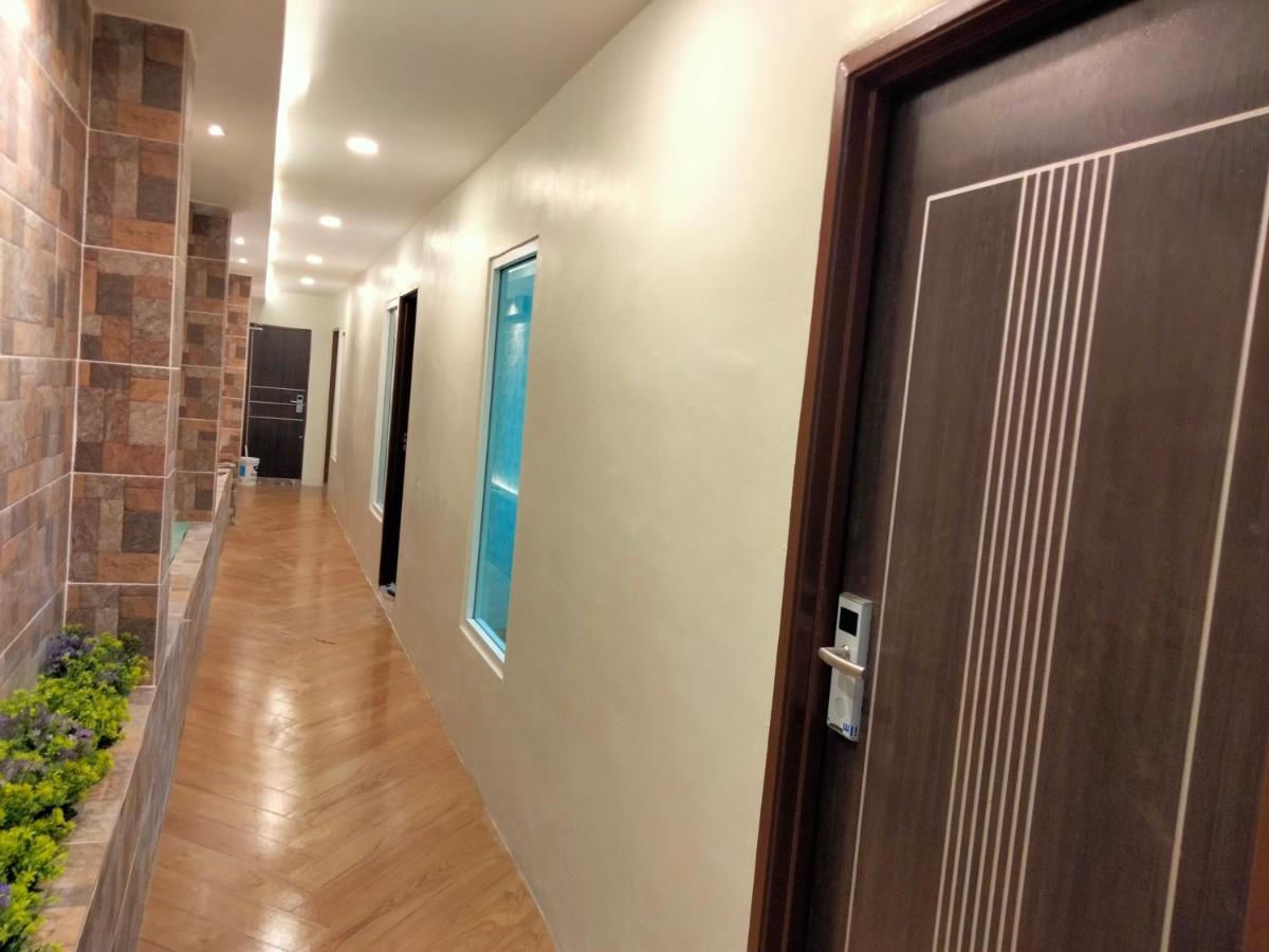 Pine Hotel Batu Gajah Exteriör bild